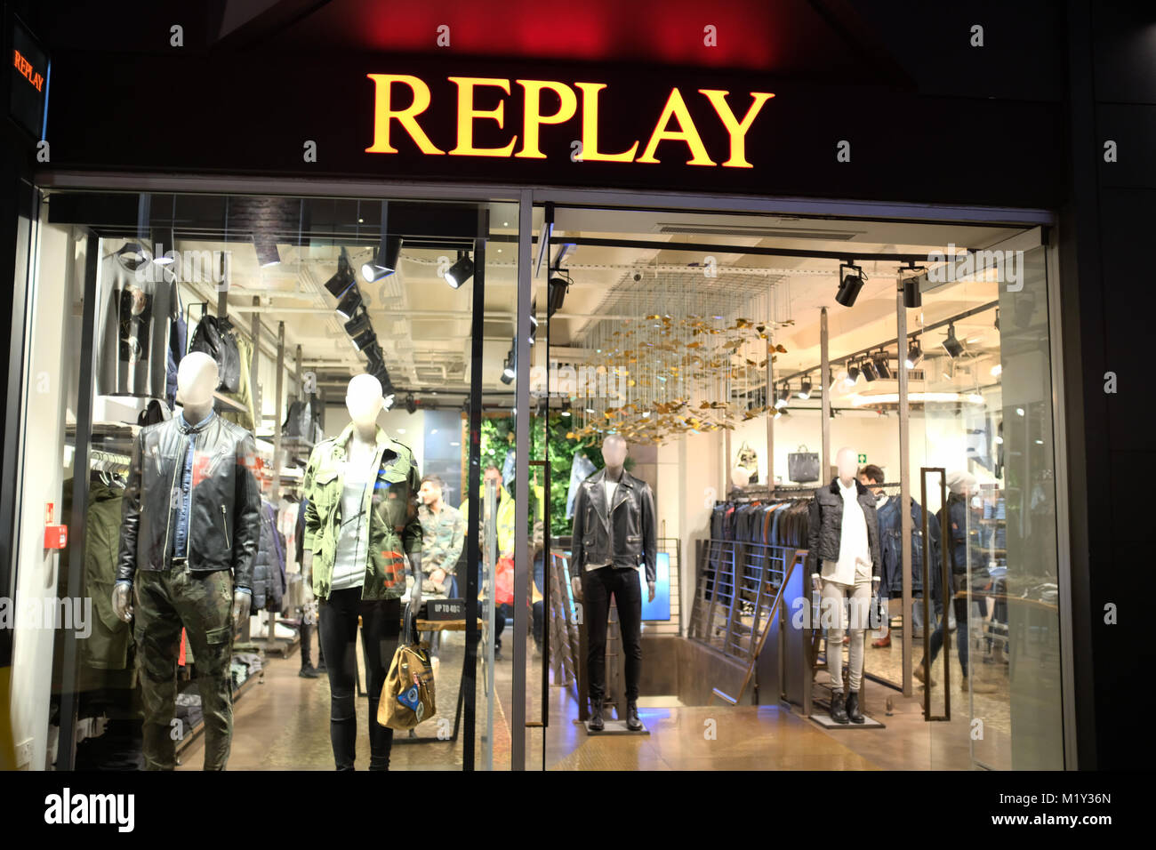Replay store on Carnaby street, Soho, London Stock Photo - Alamy