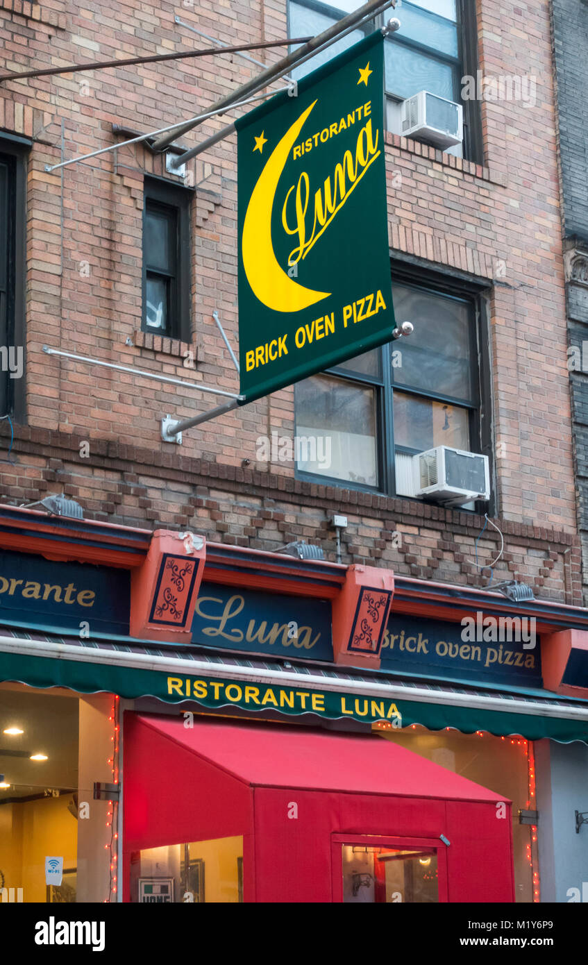 Luna, an Italian restaurant on Mulberry Street in Little Italy, NYC Stock Photo