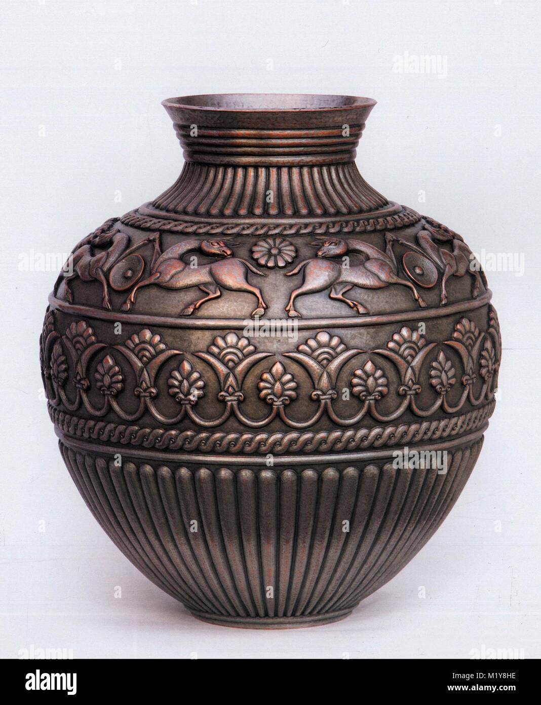 Art of engraving on copper from Iranian artists Stock Photo Alamy