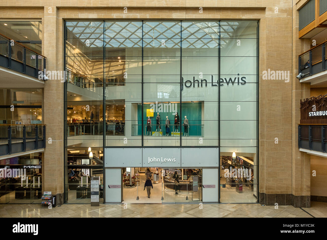 John lewis grand arcade hires stock photography and images Alamy