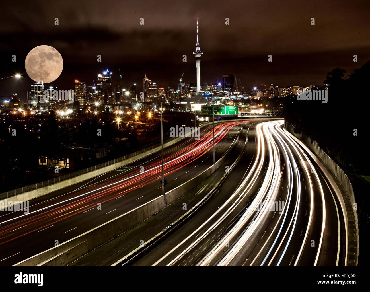 Full Moon Auckland City freeway lights north shore Stock Photo Alamy