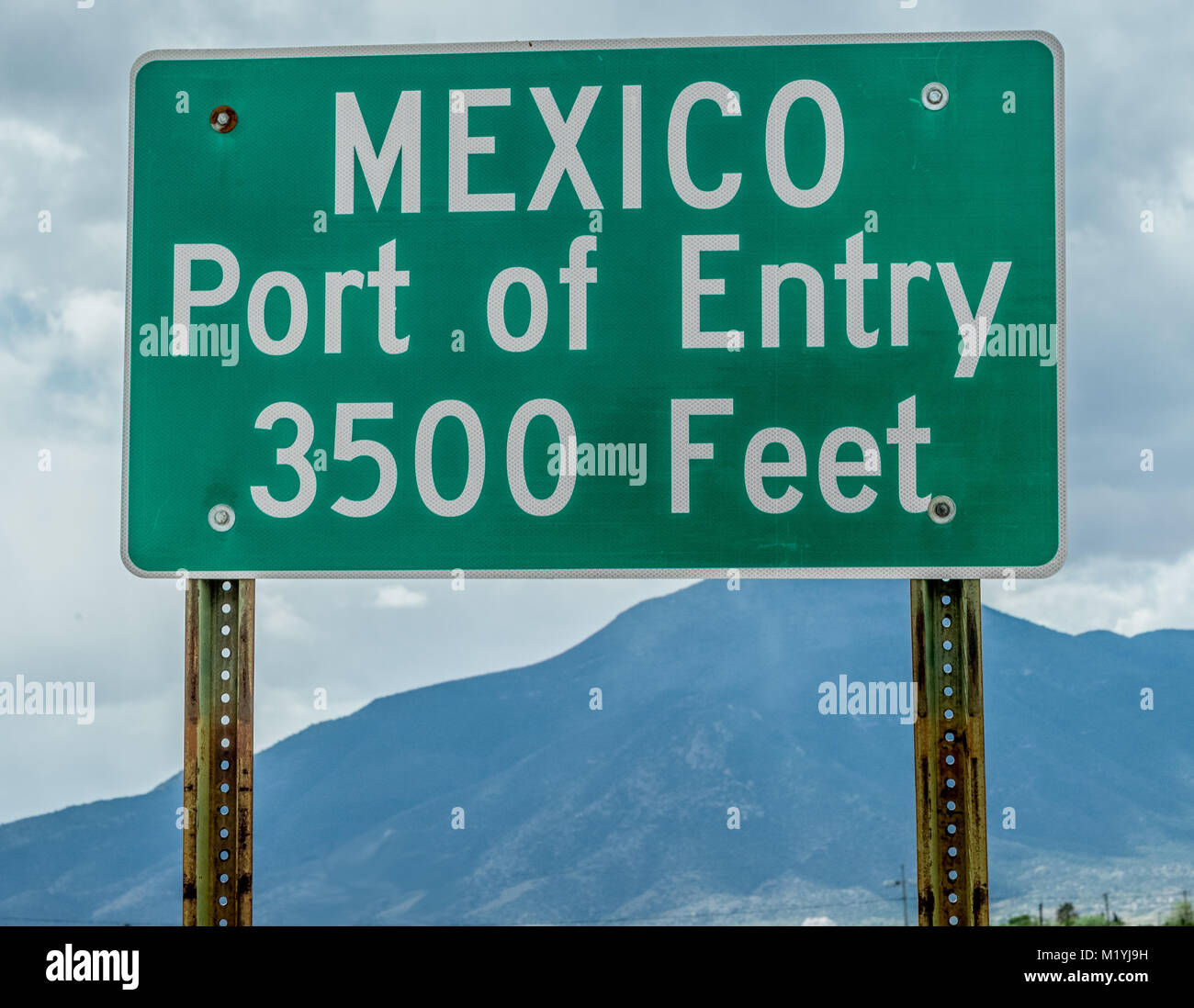 Mexico Point of Entry Highway Sign in Naco Arizona Stock Photo Alamy