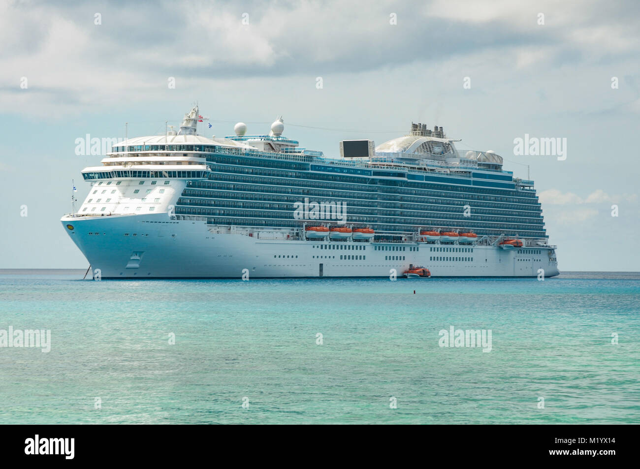 Royal Princess Cruise Ship Close High Resolution Stock Photography and ...