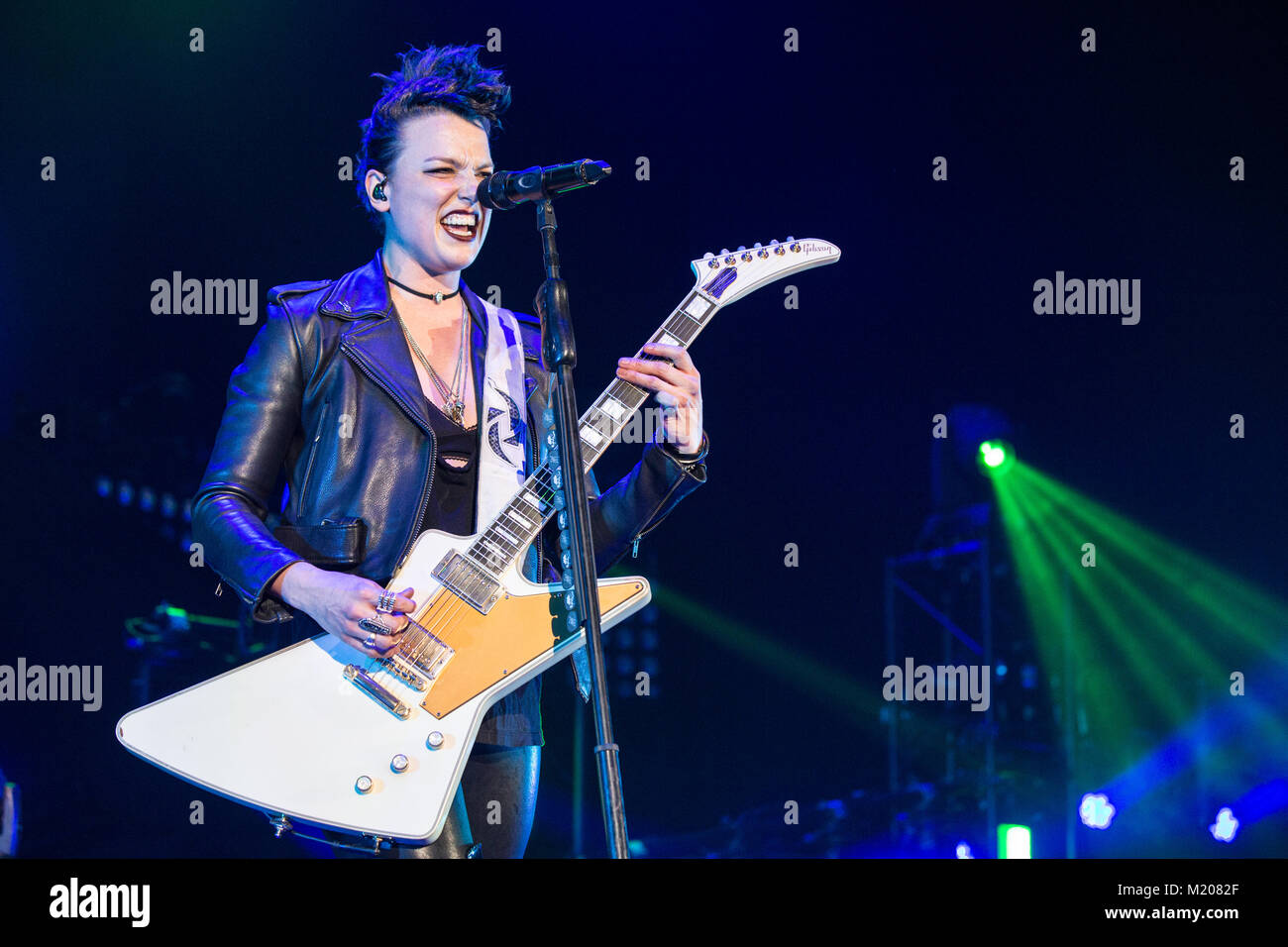 American hard rock band hi-res stock photography and images - Alamy