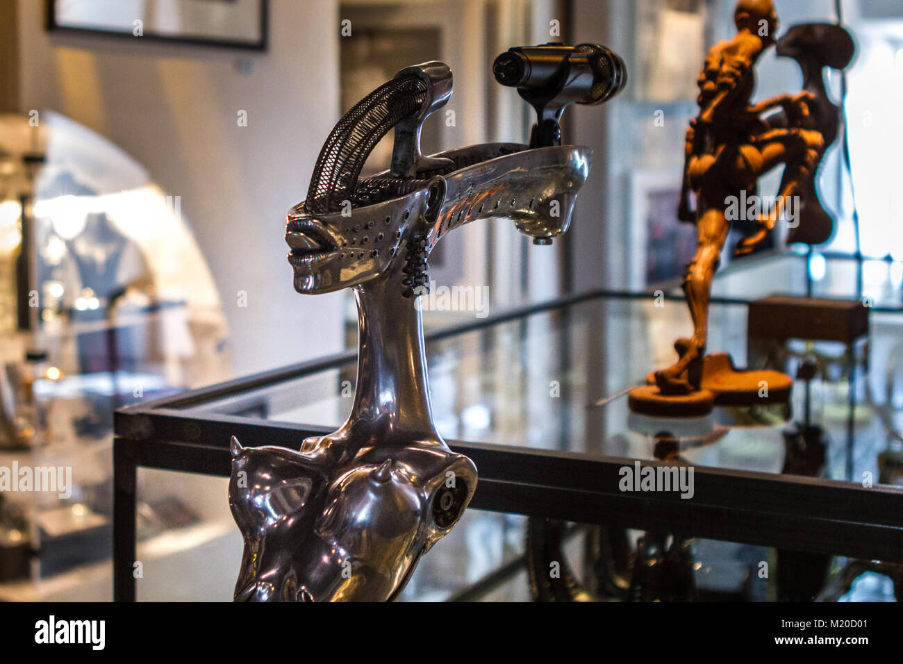 Hr giger alien High Resolution Stock Photography and Images Alamy