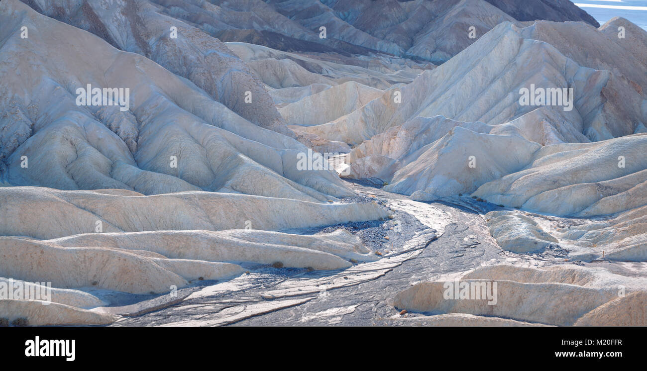 Badlands national park valley hi-res stock photography and images - Alamy
