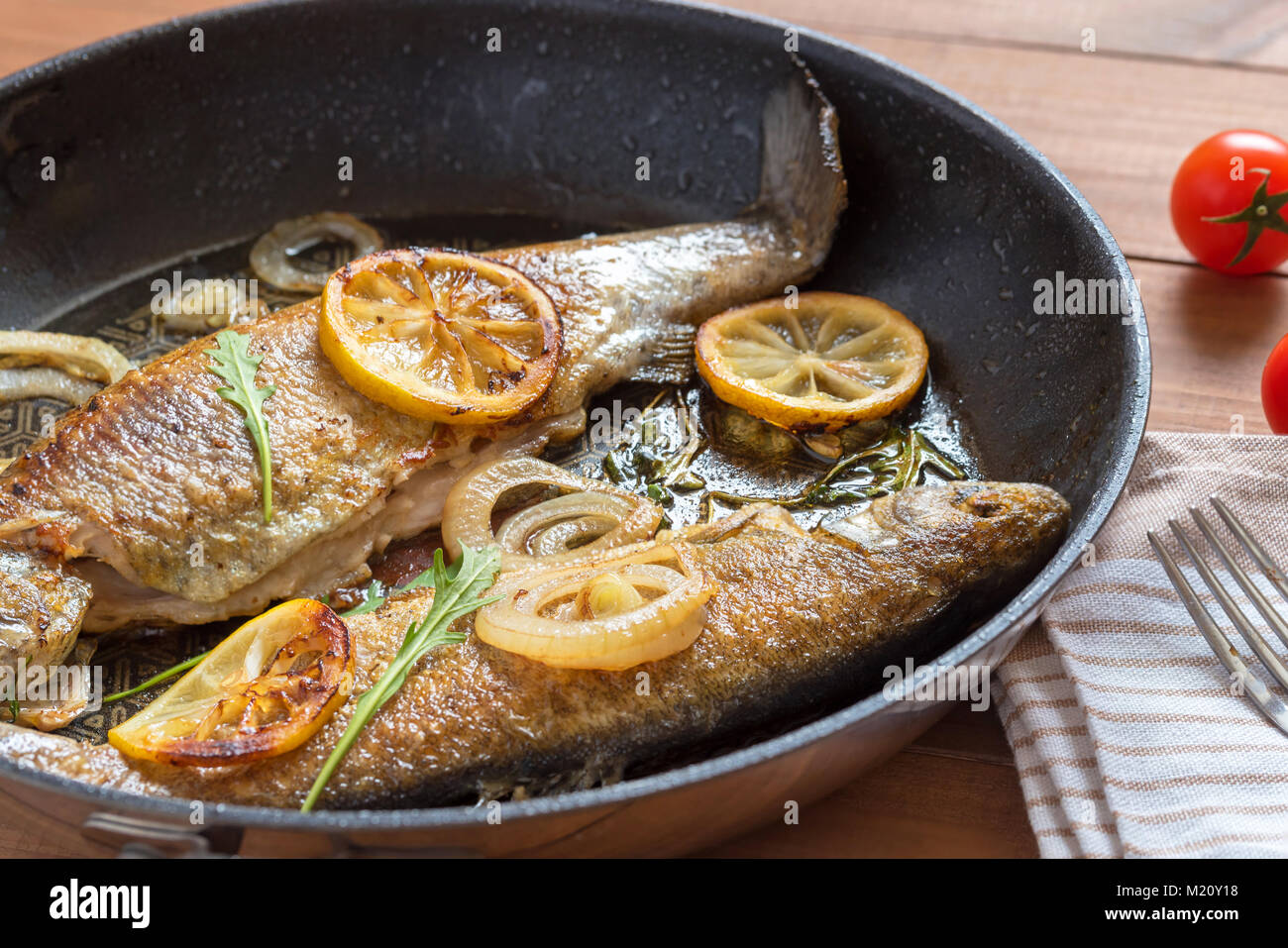 Trout fry hires stock photography and images Alamy