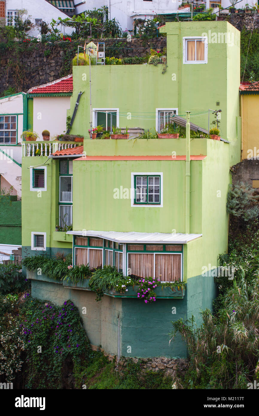 Tradtional canarian multi story house built on a steep hillside, Los Realejos, Tenerife 2016 Stock Photo