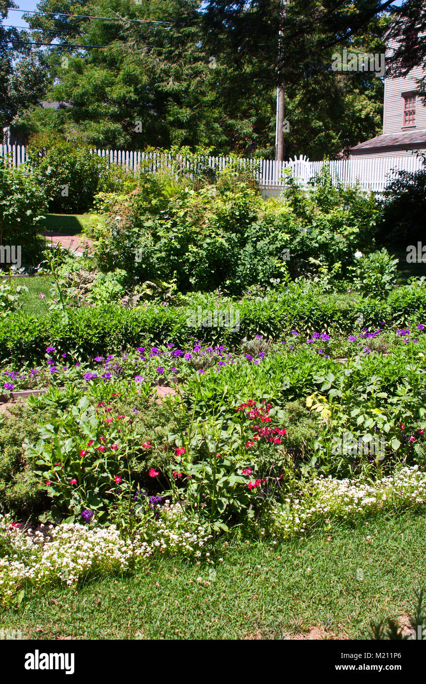 Goodwin mansion and Formal Gardens, Strawbery Banke Museum, historic