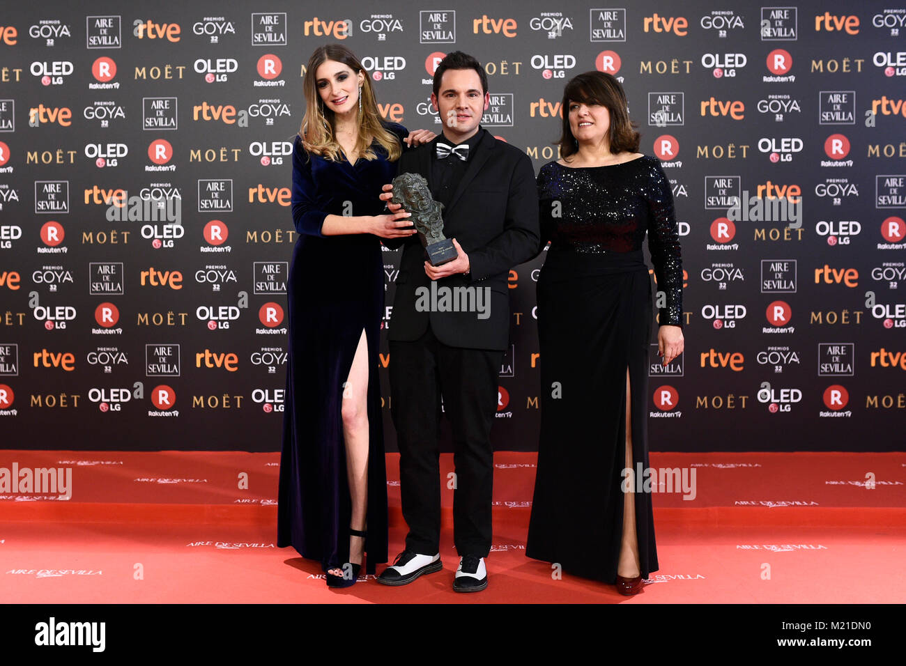 Director Jaume Carrio in the press room during the 32th annual Goya Film Awards in Madrid, on Saturday 3rd February, 2018. pictured: Goya mejor corto animacion ' Woody and Woody ' Credit: Gtres Información más Comuniación on line, S.L./Alamy Live News Stock Photo