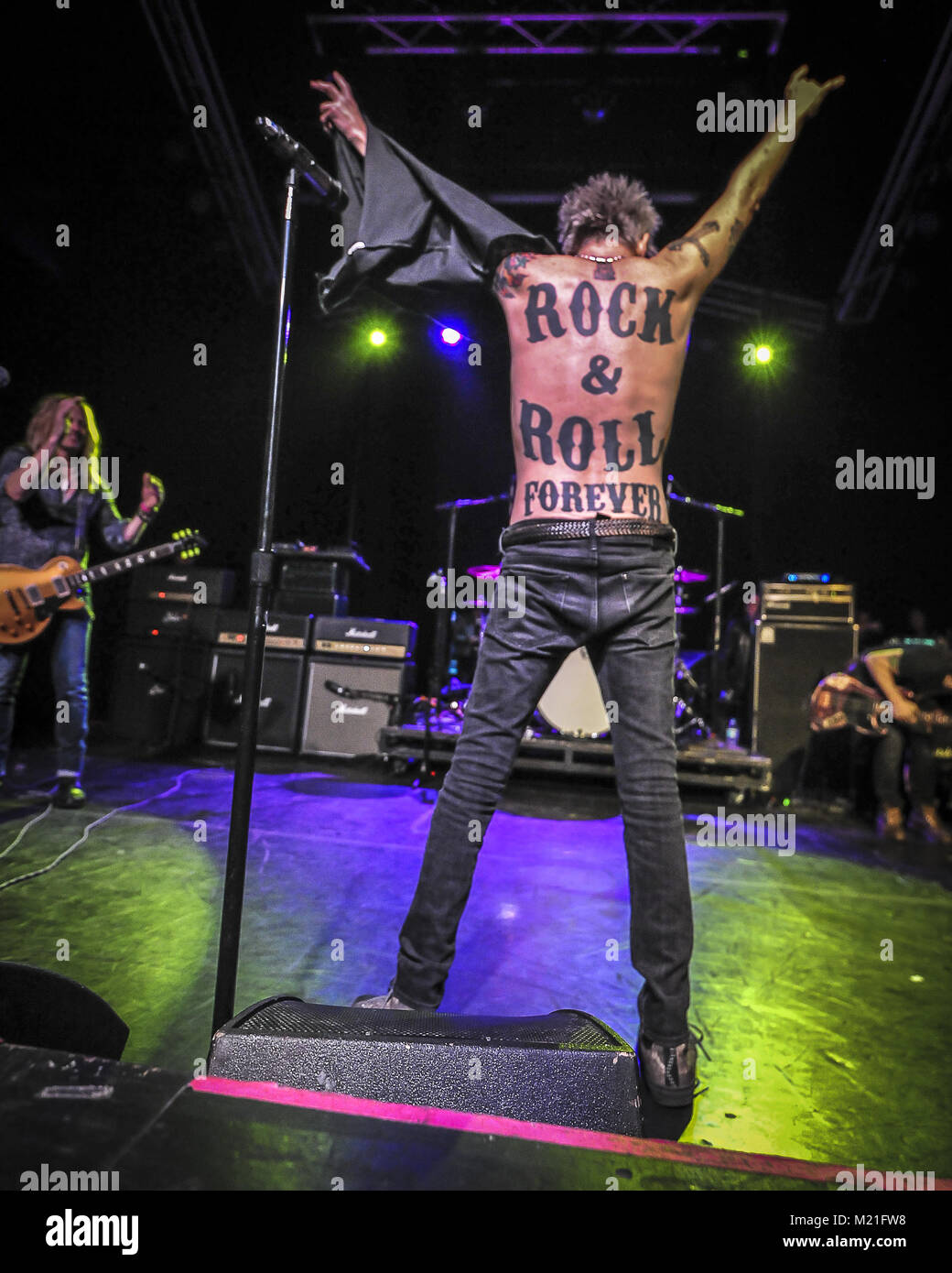 Santa Ana, CA, USA. 27th Jan, 2018. James Kottak performs and makes and appearance at RMR - Ronnie Montrose Remembered 2018 NAMM JAMM with over 25 Artists play some of Ronnie's greatest hits at the Observatory in Santa Ana Ca. for the 2018 Annual NAMM Show, the global business convention for the music industry. Credit: Dave Safley/ZUMA Wire/Alamy Live News Stock Photo