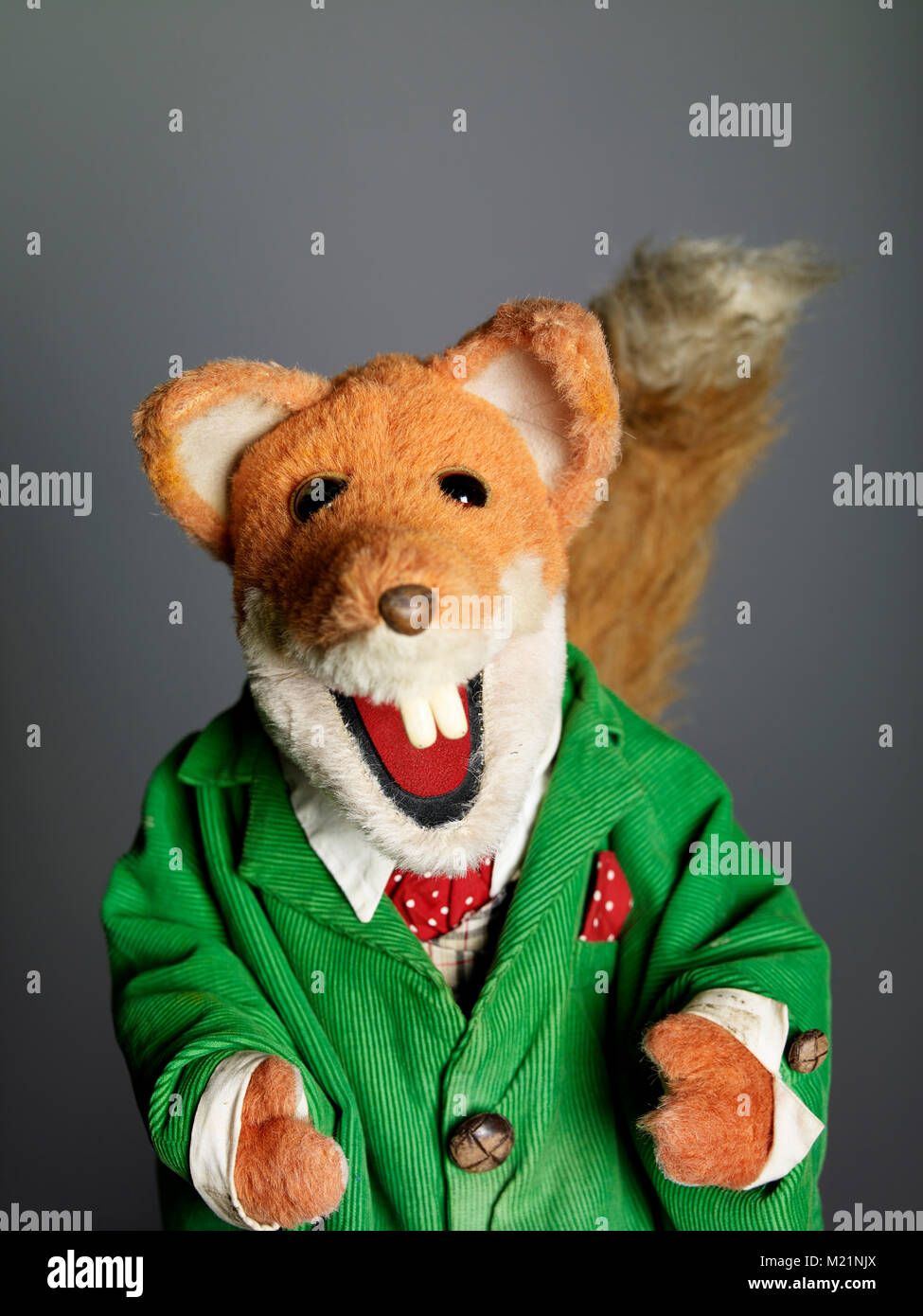 Basil brush hires stock photography and images Alamy
