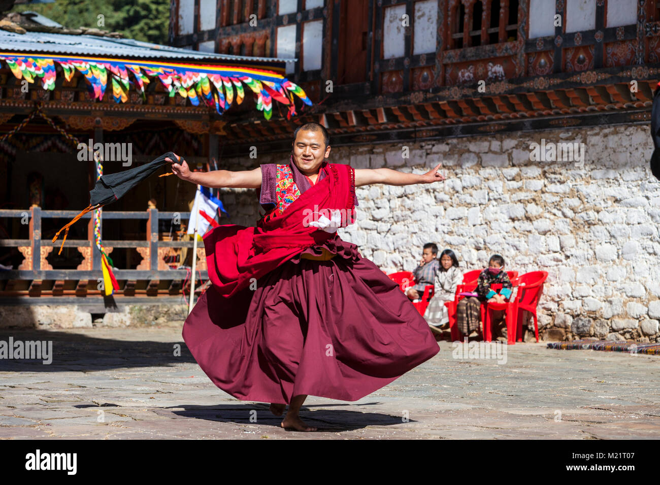 Prakhar Lhakhang, Bumthang, Bhutan.  Dancers Performing  at the Duechoed Religious Festival. Stock Photo