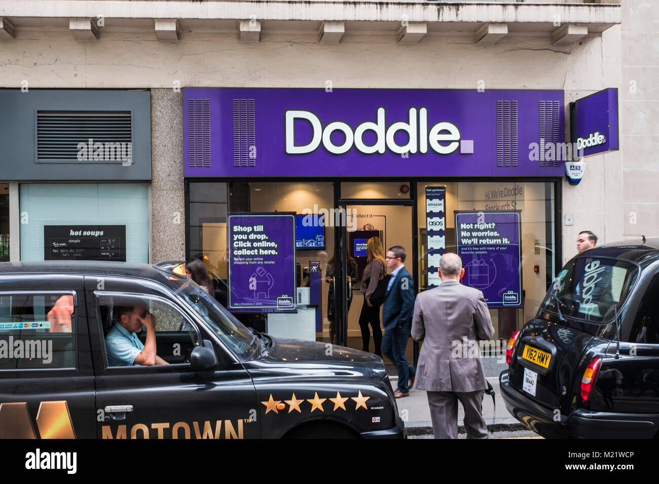 Doddle collection store, Fenchurch street, London, England, U.K. Stock Photo