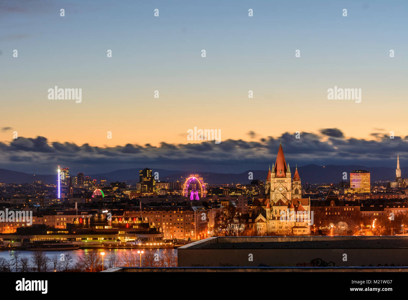 Wien, Vienna: Prater, Ferris Wheel, carousel Starflyer "Praterturm