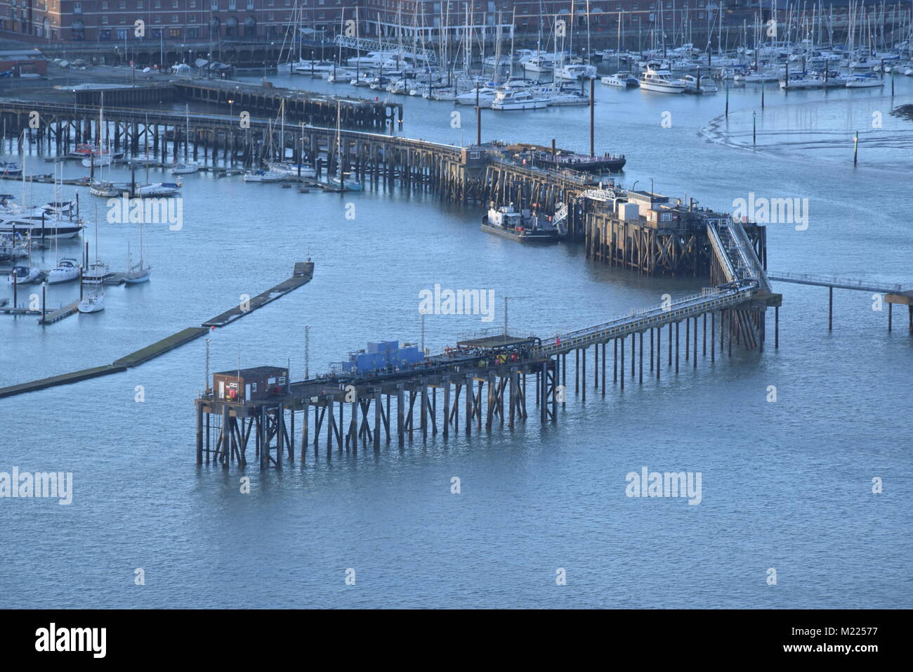Gosport oil fuel jetty hires stock photography and images Alamy