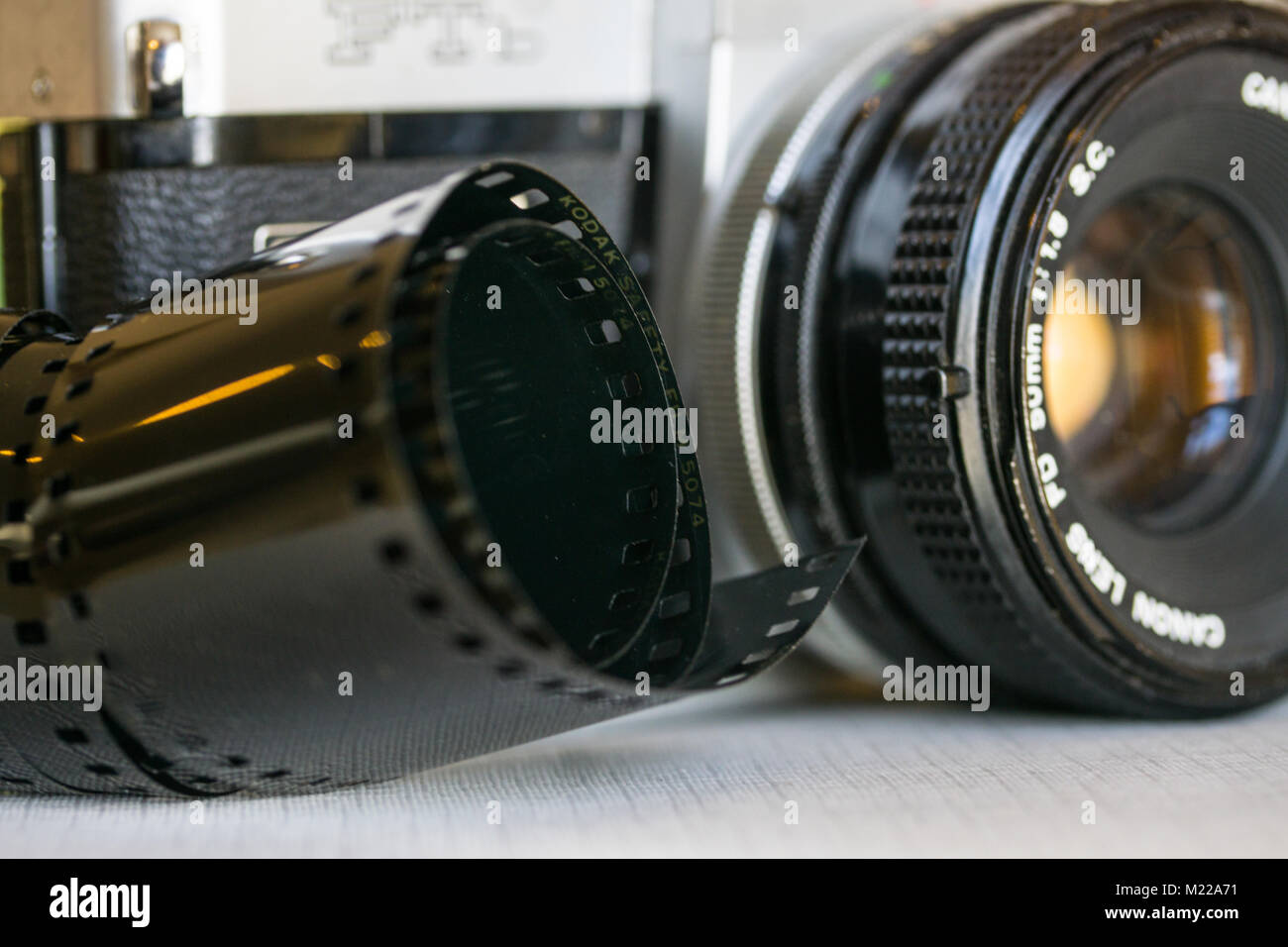 Single lens reflex hires stock photography and images Alamy