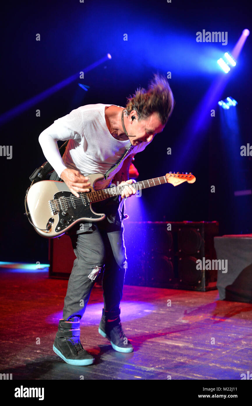 MIAMI BEACH, FL - APRIL 22: Gavin Rossdale of Bush performs at The ...