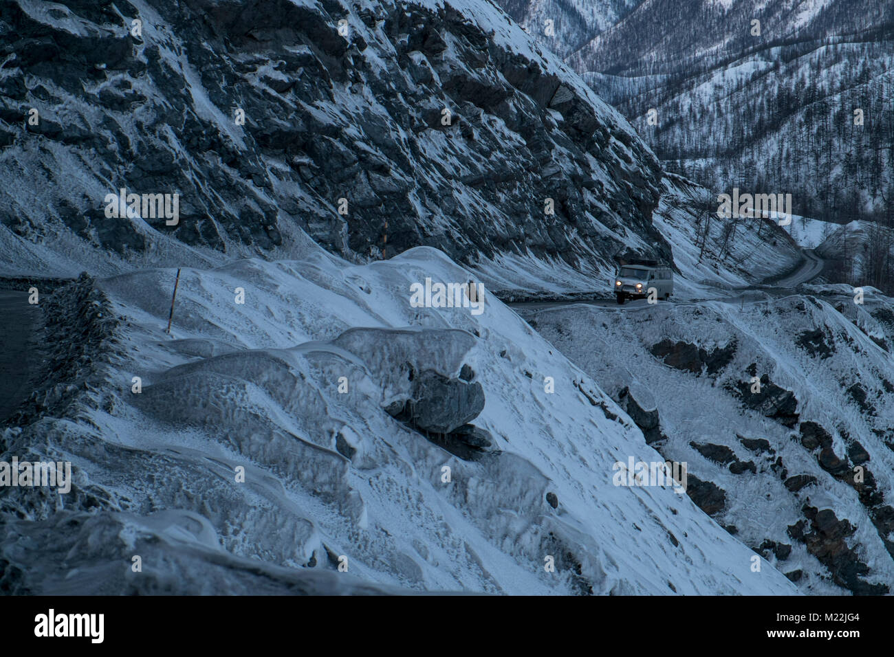 Kolyma highway hires stock photography and images Alamy