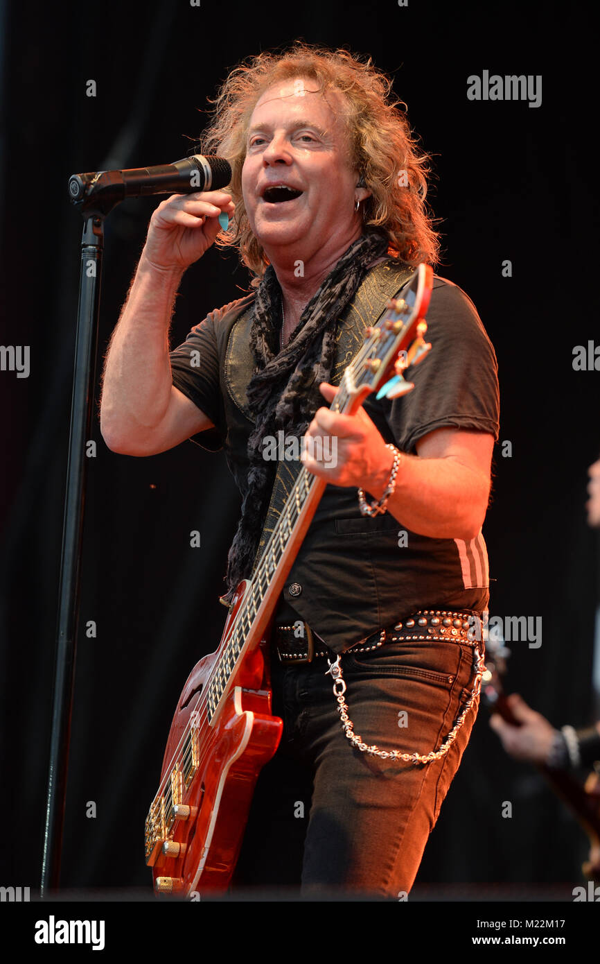 WESTON, FL - APRIL 02: Jack Blades of Night Ranger performs