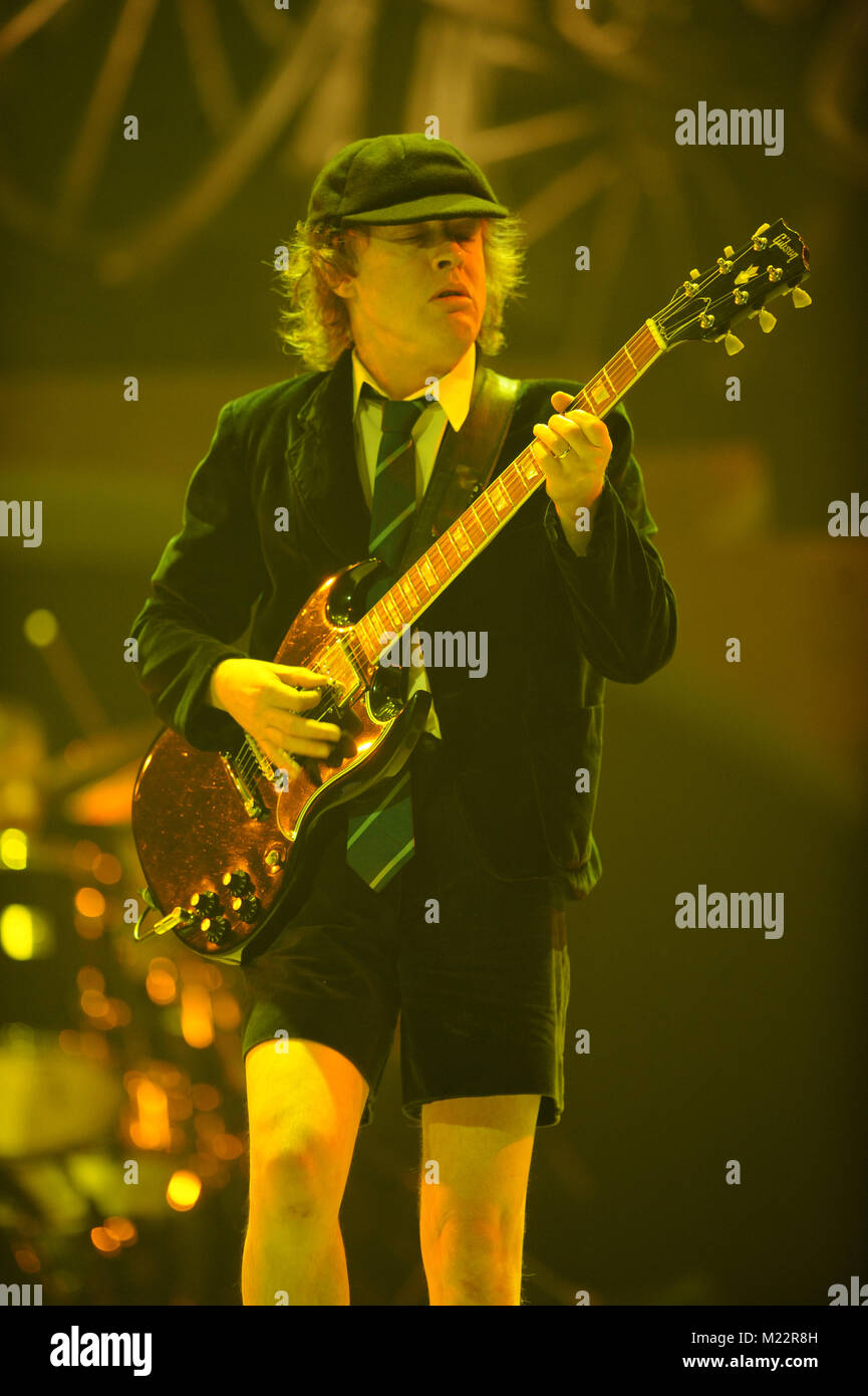 SUNRISE, FL - DECEMBER 20: Angus Young of AC/DC perform at the Bank Atlantic center on December 20, 2008 in Sunrise Florida.  People:  Angus Young Stock Photo