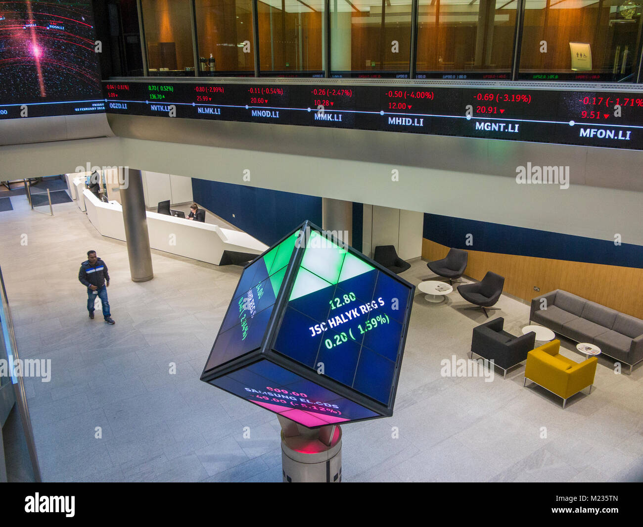 London stock exchange hi-res stock photography and images - Alamy