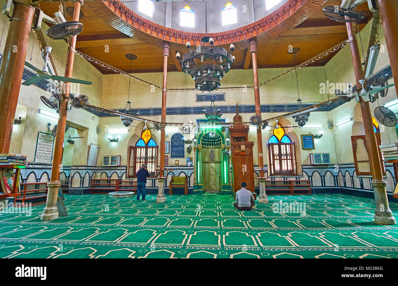 ALEXANDRIA, EGYPT - DECEMBER 17, 2017: The prayer hall of Imam Al ...