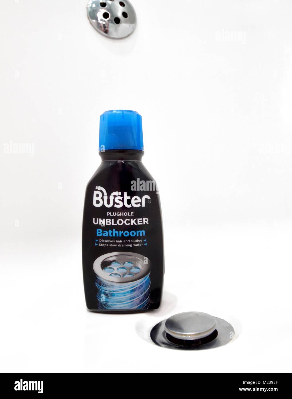 BUSTER BATHROOM PLUGHOLE UNBLOCKER 300ML Stock Photo