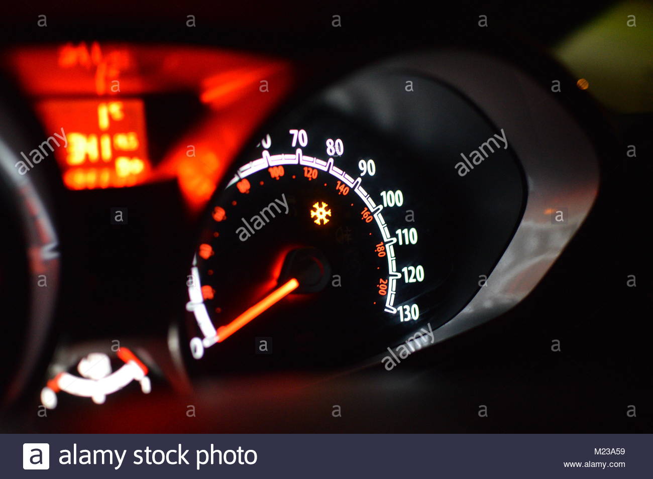 Vehicle Dashboard Stock Photos & Vehicle Dashboard Stock Images Alamy