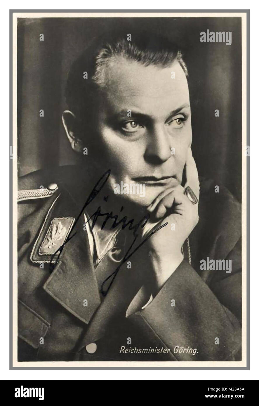 GOERING NAZI Vintage 1930's formal signed portrait of German Nazi Reichsminister Hermann Wilhelm Goering in uniform Stock Photo