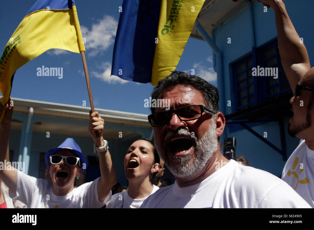 San Jose, Costa Rica. 4th Feb, 2018. Supporters of the Costa Rica's President candidate Fabricio Alvarado of the National Restoration react during the Presidential elections in San Jose, Costa Rica, on Feb. 4, 2018. Costa Rica's President Luis Guillermo Solis on Sunday urged eligible voters to go to the polls to 'express the opinion of the citizenry' in the general elections. Credit: Kent Gilbert/Xinhua/Alamy Live News Stock Photo