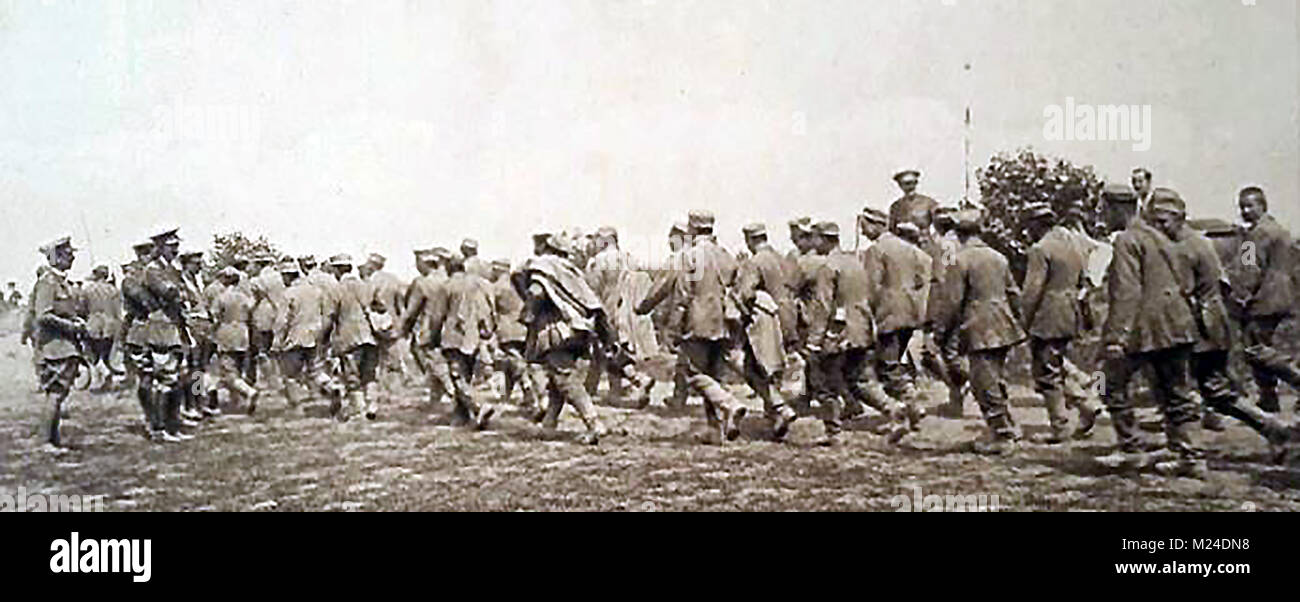 First World War (1914-1918)  aka The Great War or World War One - Trench Warfare - WWI  - The British forces  supervising  captured German troops - POW's Stock Photo