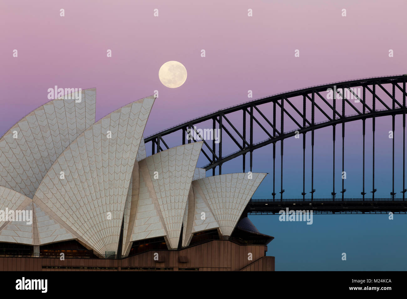 Moon Rise Australia Stock Photos Moon Rise Australia Stock