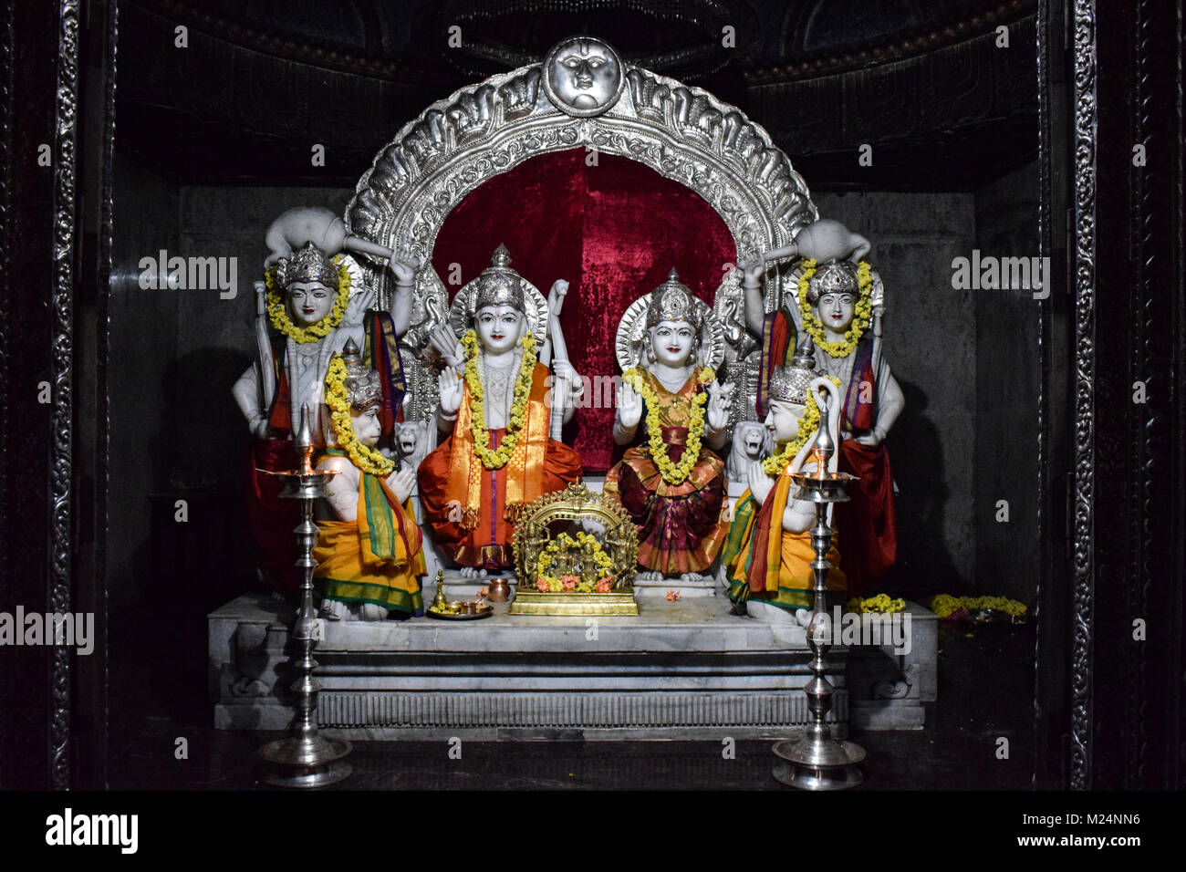 Srirama the hindu god hi-res stock photography and images - Alamy