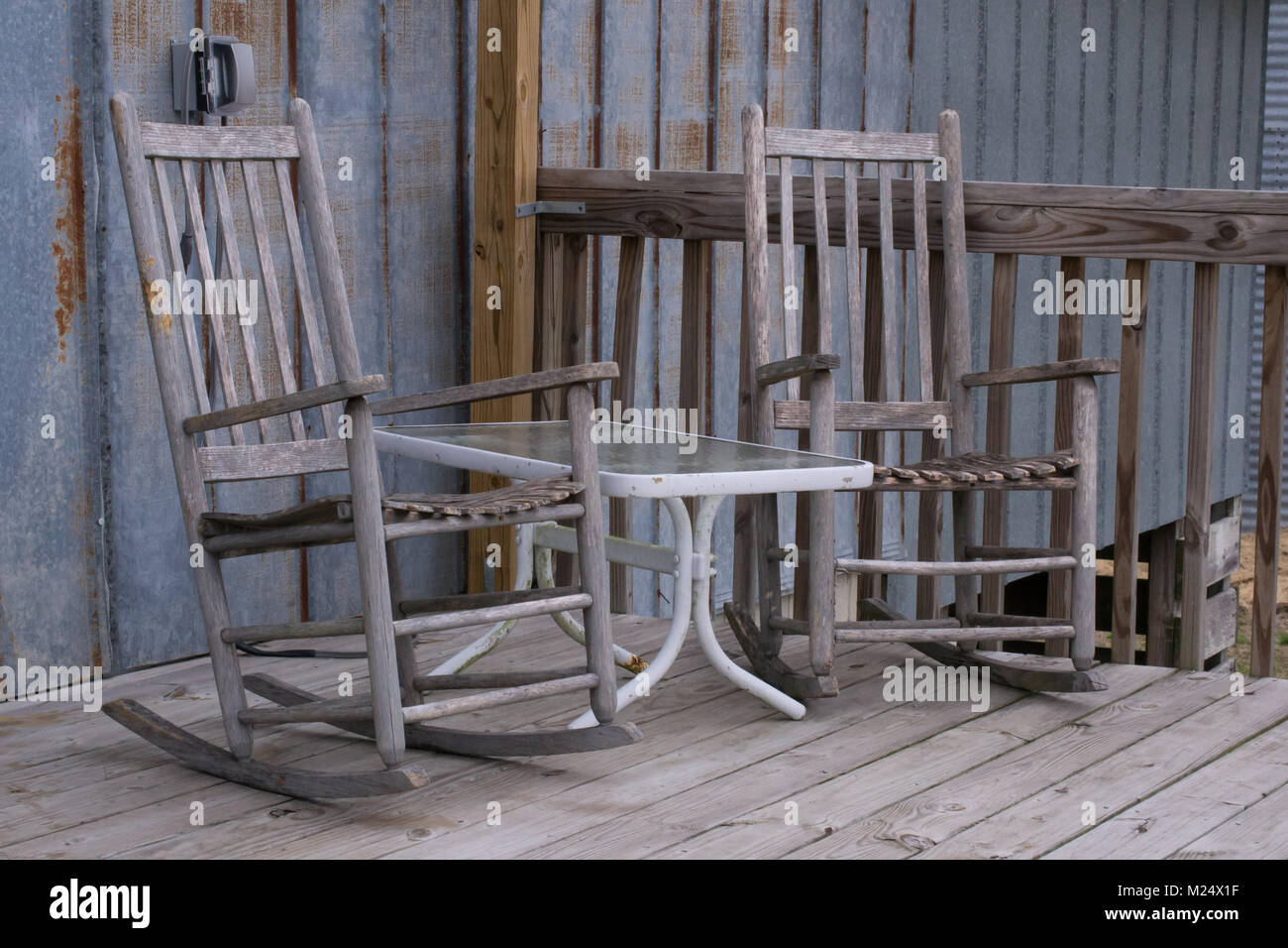 Rocking Chair - southern country summer porch Stock Photo - Alamy