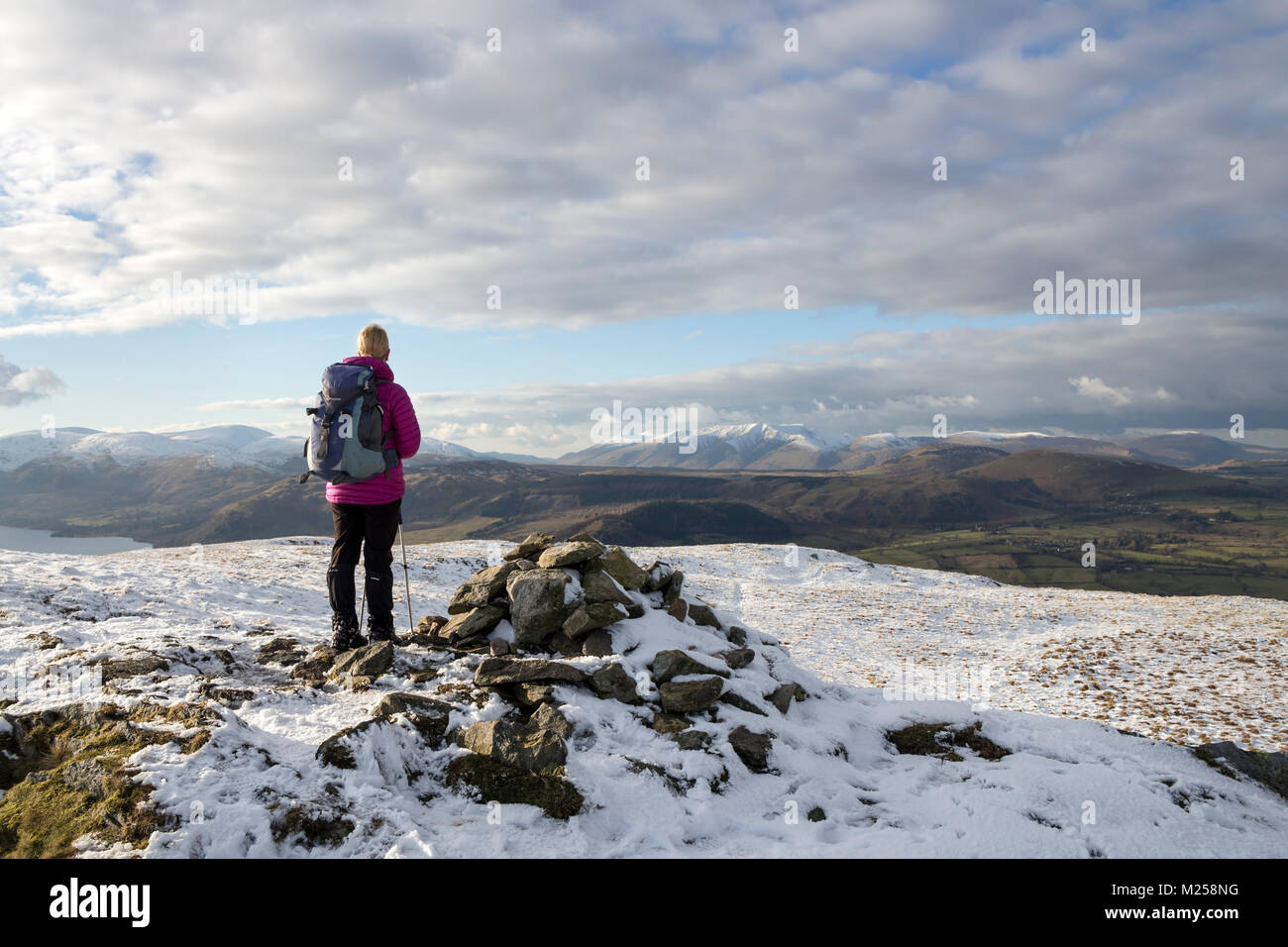 Lake District, Cumbria, UK. 4th February 2018. UK Weather. Hill walkers