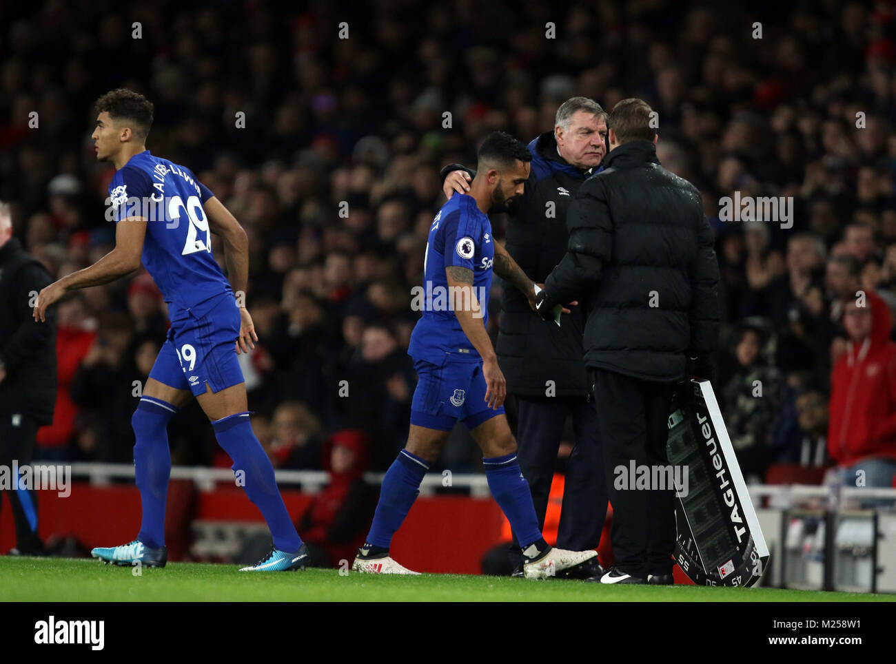 Emirates stadium theo walcott hi-res stock photography and images - Alamy