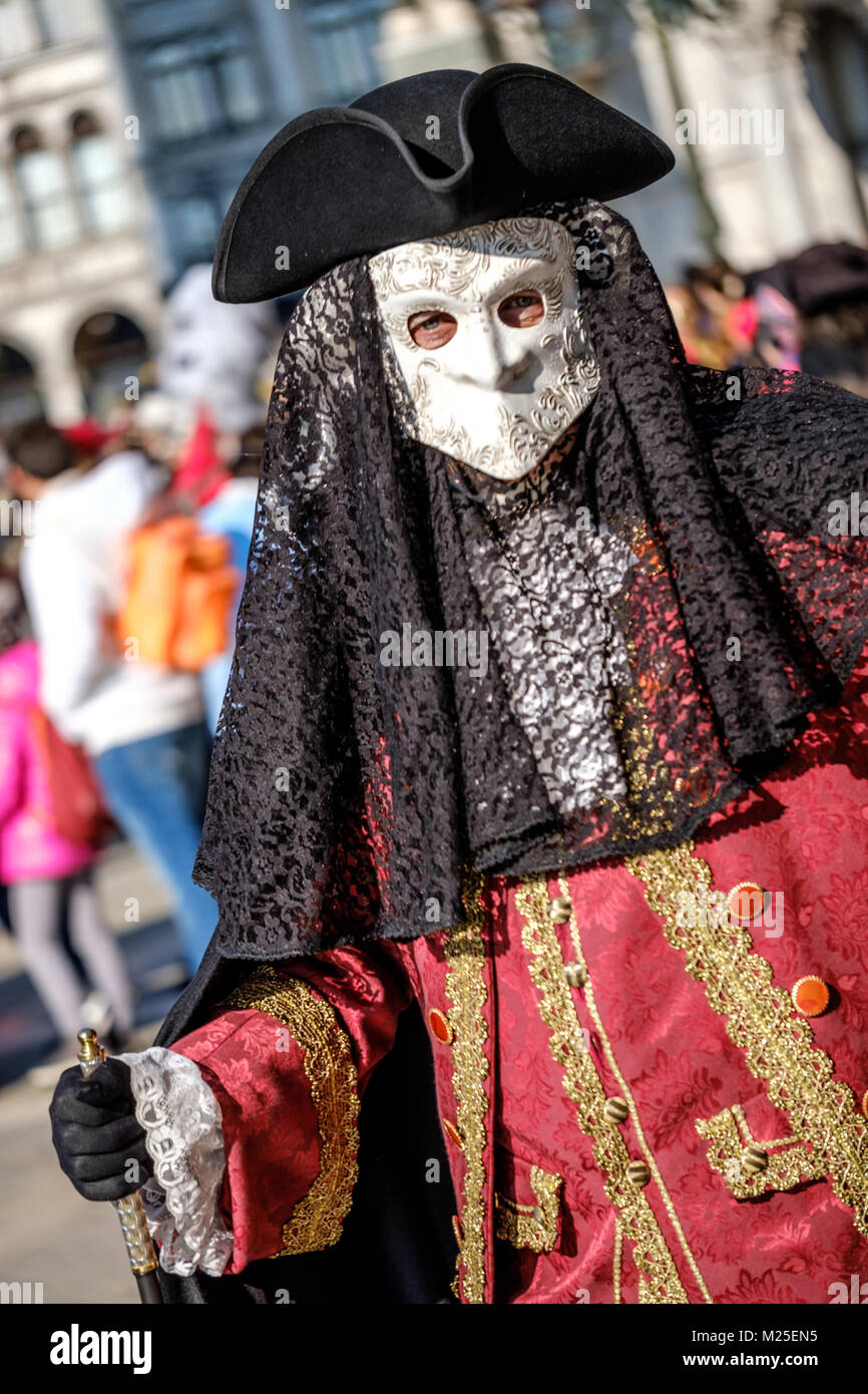 The Larva, a traditional Venetian mask posing in Piazza San Marco during the Volo dell'Angelo event. February 4, 2018 Credit: Gentian Polovina/Alamy Live News Stock Photo