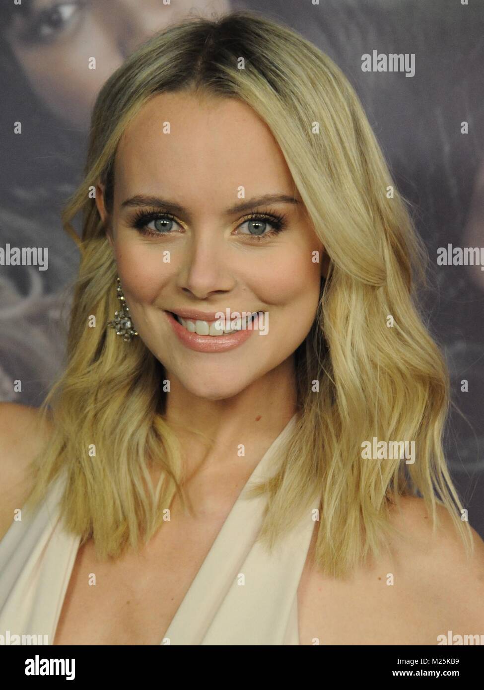 Los Angeles, CA, USA. 5th Feb, 2018. Helena Mattsson at arrivals for