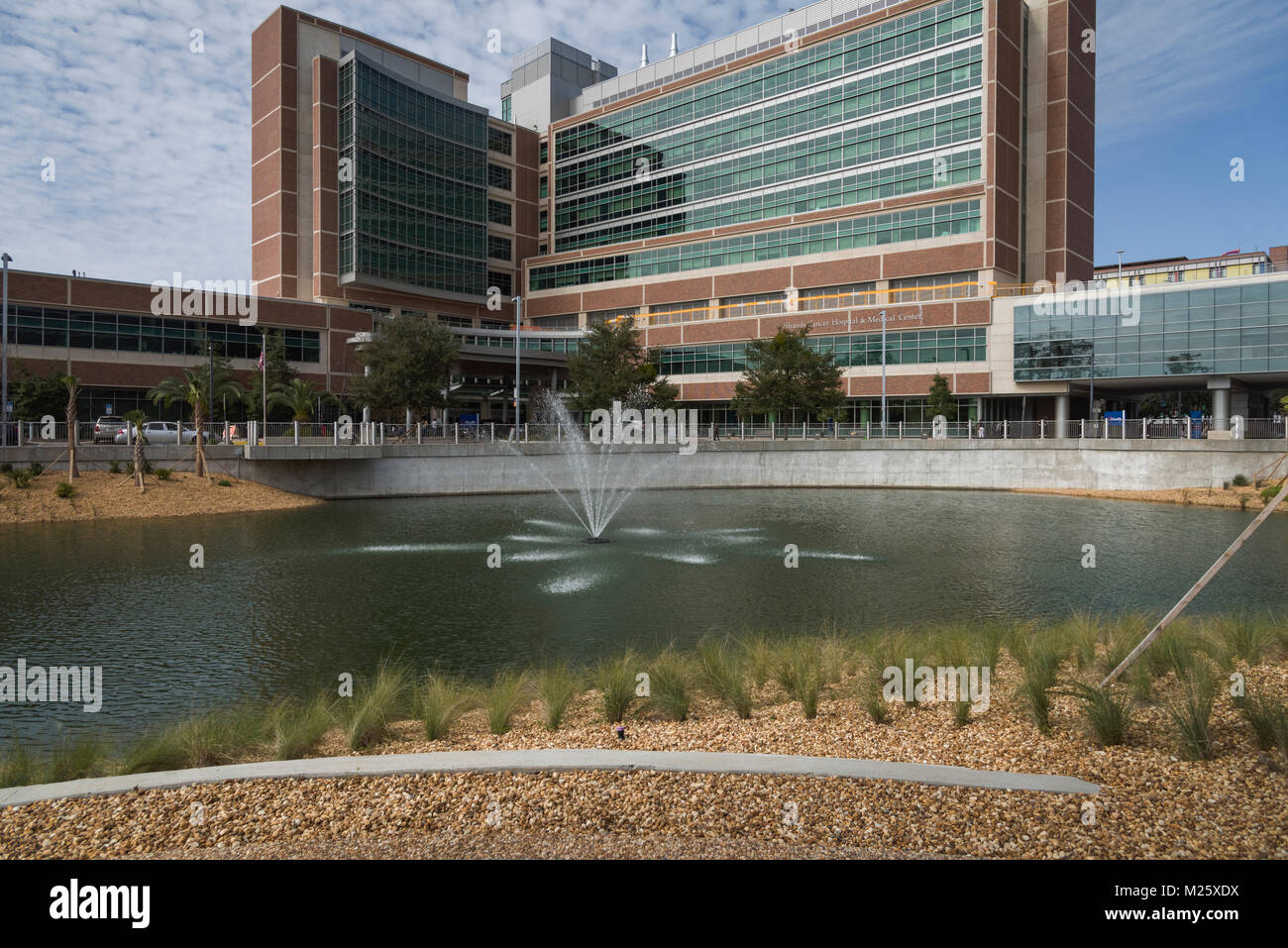 Shands UFHealth Cancer Hospital Gainesville, Florida USA Stock Photo