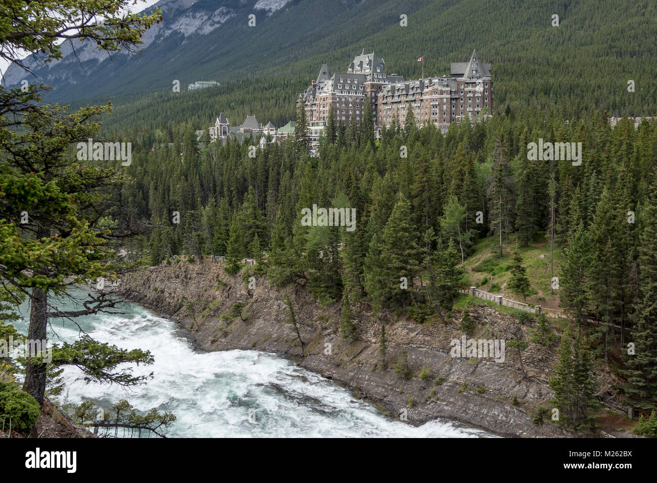 fairmont banff springs hotel Stock Photo - Alamy