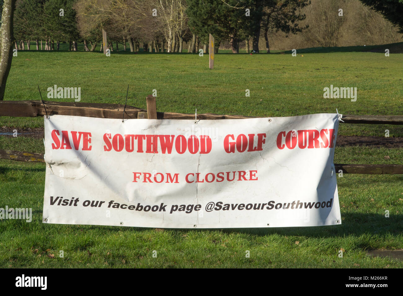 Save Southwood Golf Course from Closure banner beside the public golf club in Farnborough, Hampshire, UK. Stock Photo