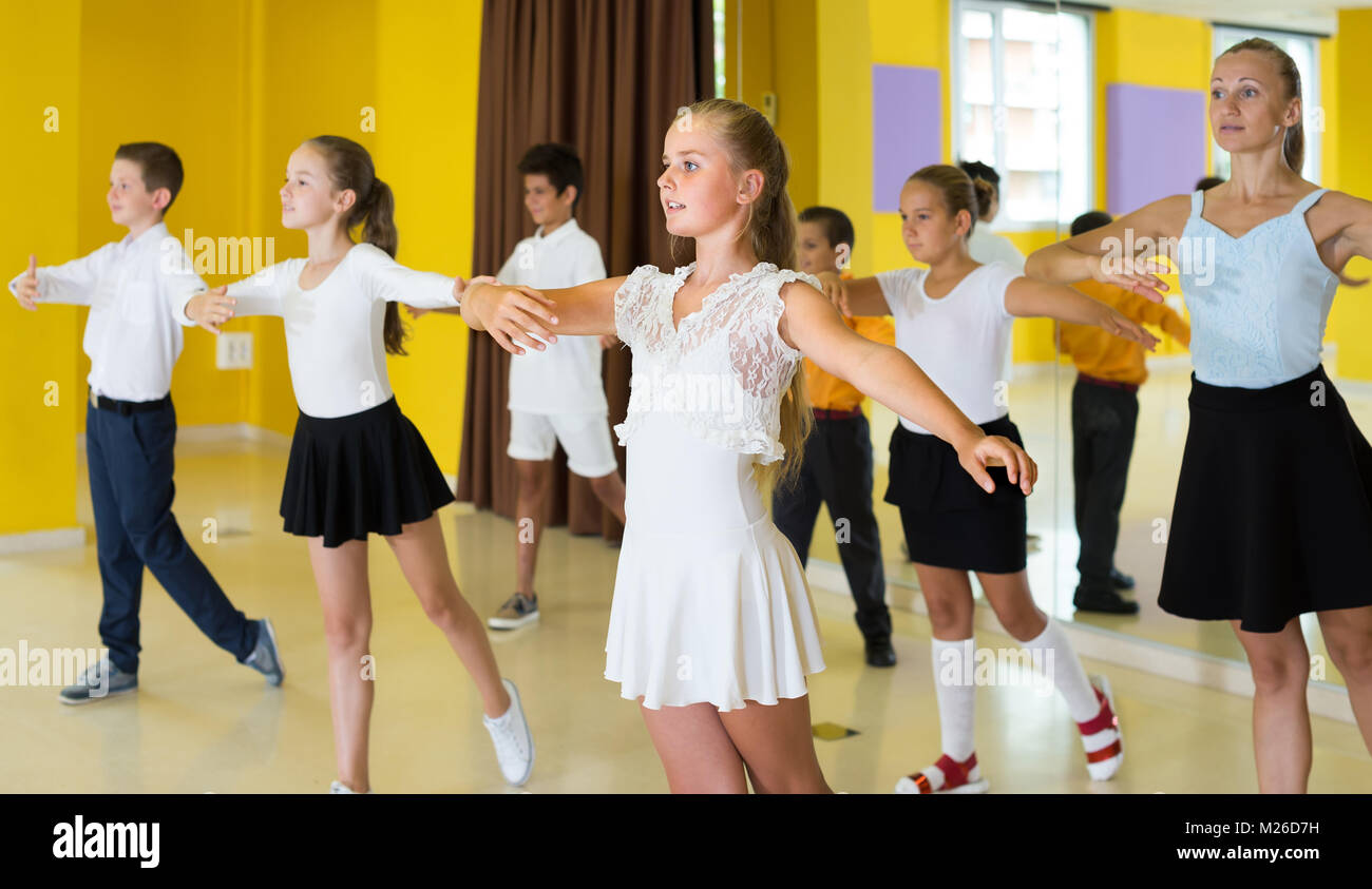 Dancing learn. Dancing learn