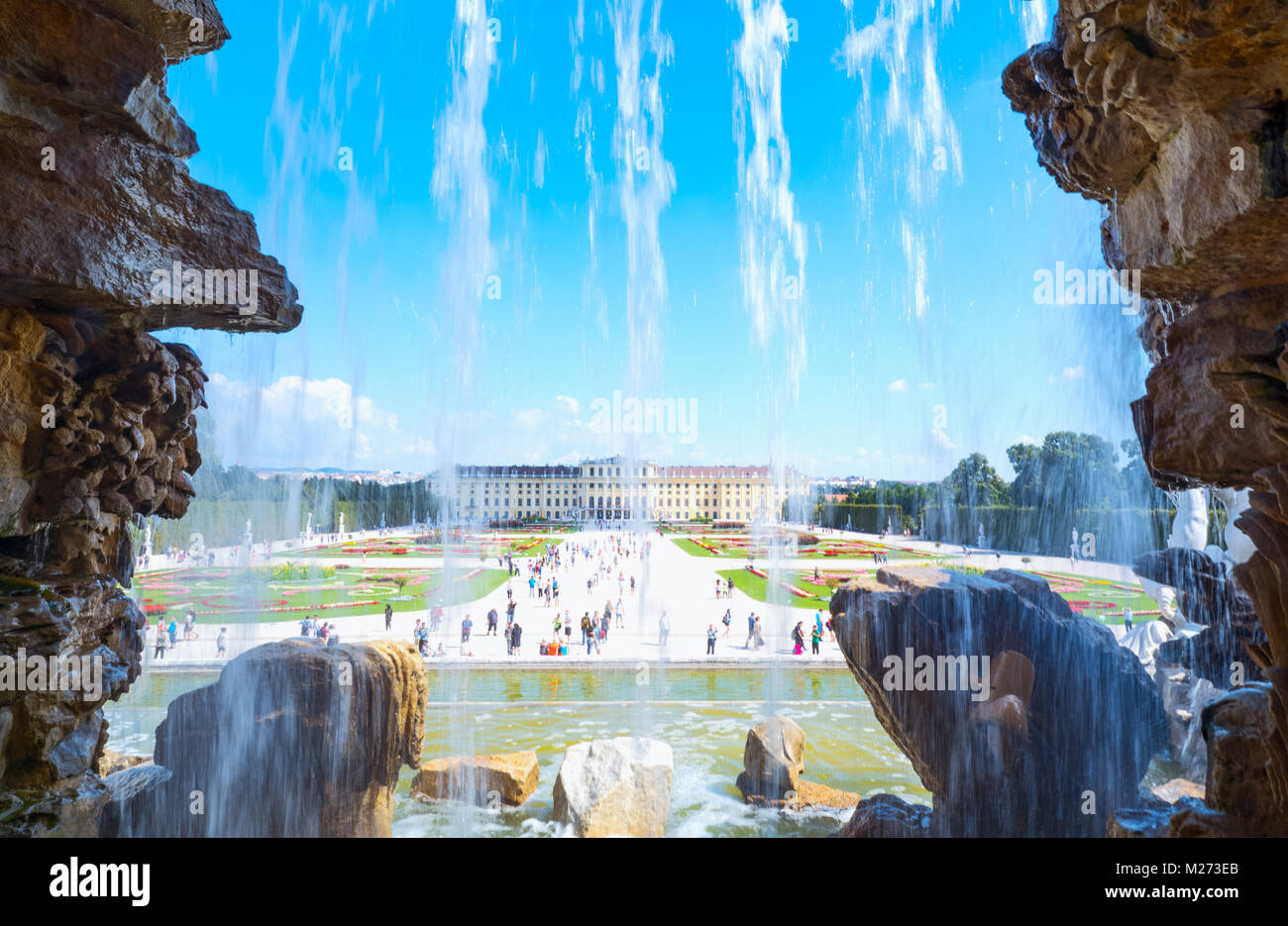 Austria, Vienna, The garden and the rear facade of the Schonbrunn Palace seen from the Neptune fountain Stock Photo