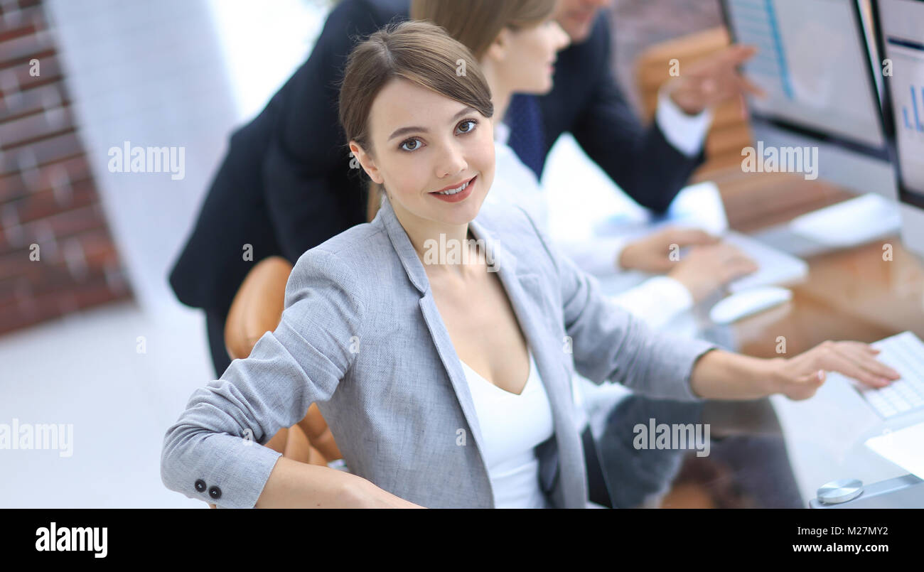 portrait of successful business women in the workplace Stock Photo - Alamy