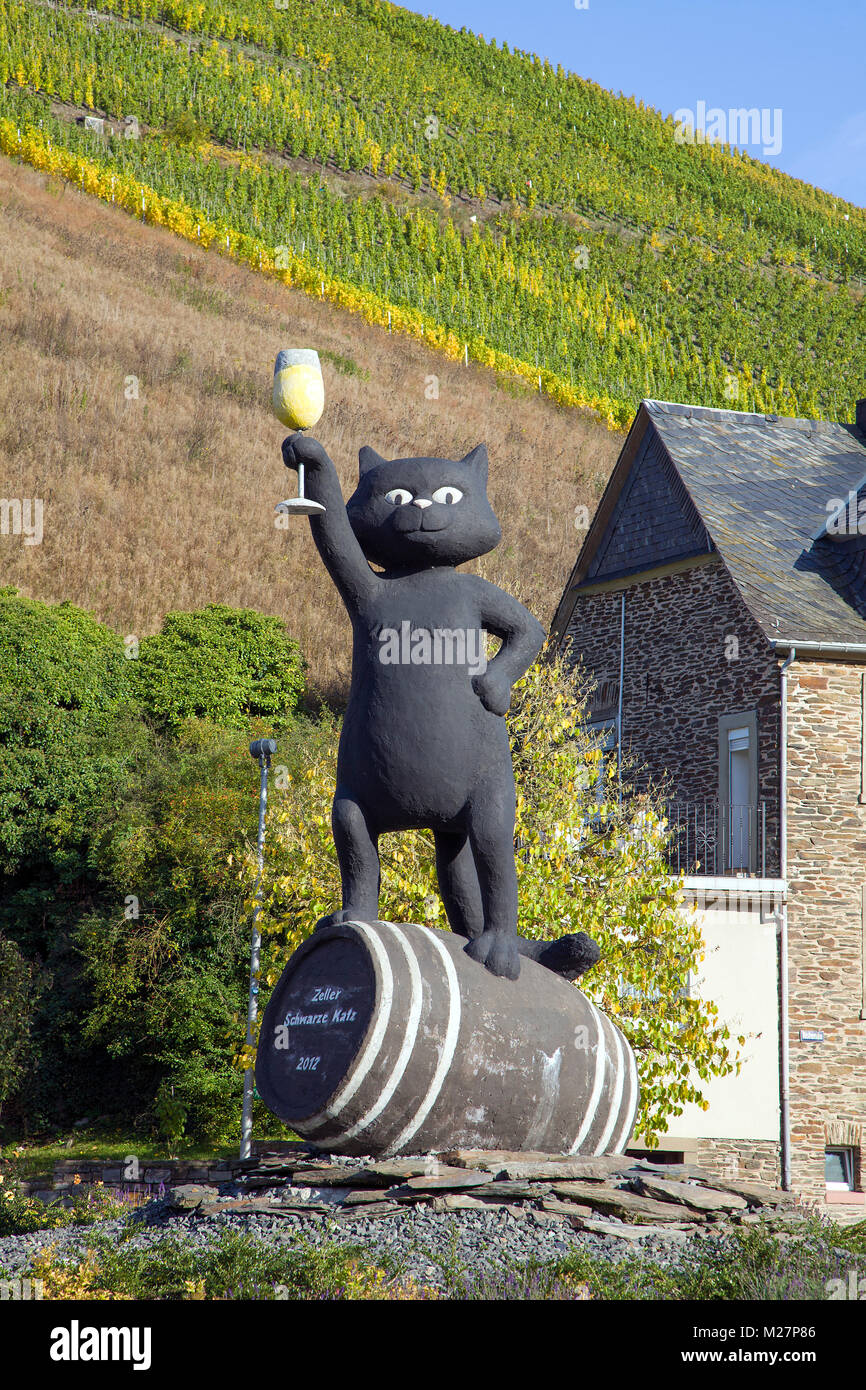 "Zeller Schwarze Katz", Black cat of Zell, name, symbol and logo for the famous wine of Zell, Mosel, Rhineland-Palatinate, Germany, Europe Stock Photo