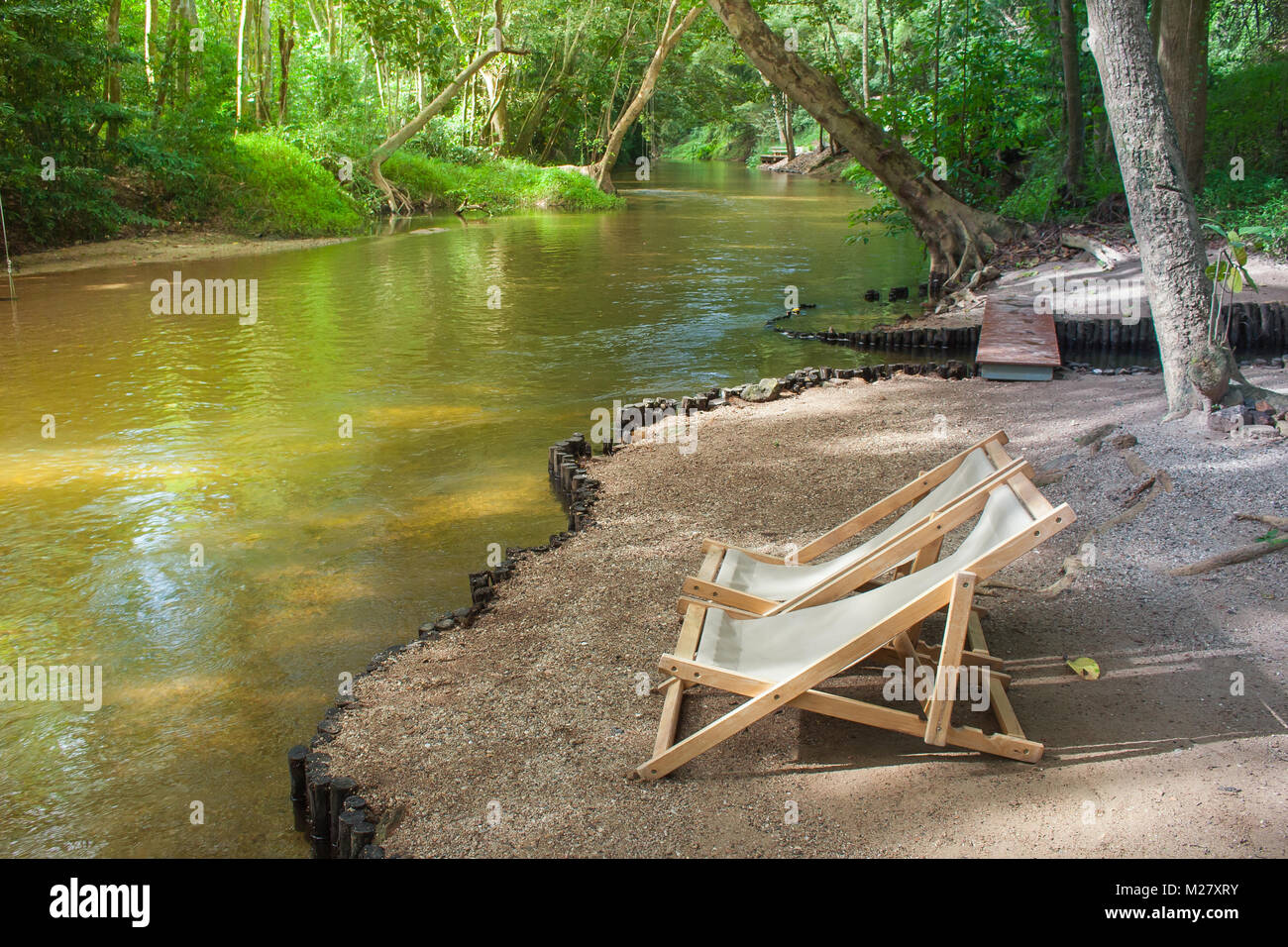 Relaxation river hi-res stock photography and images - Alamy