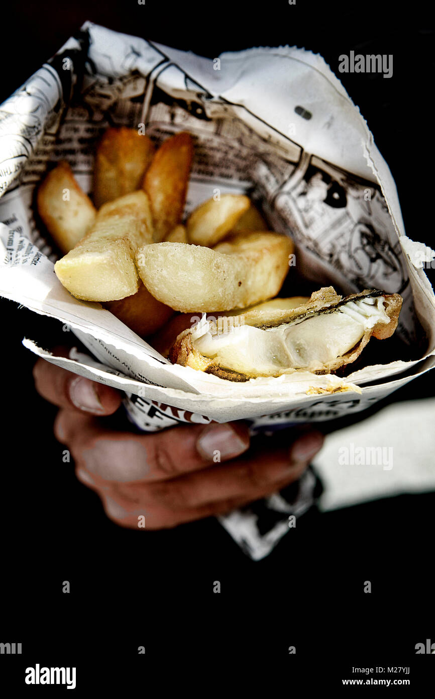 Fish and chips chops hi-res stock photography and images - Alamy