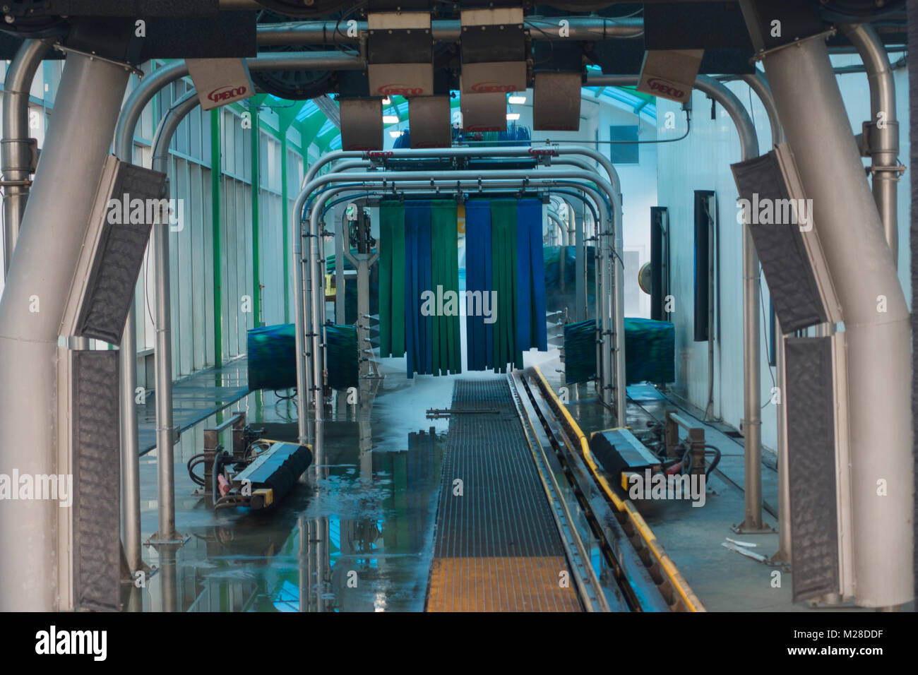 Eco car wash and detail center Williston VT Stock Photo Alamy