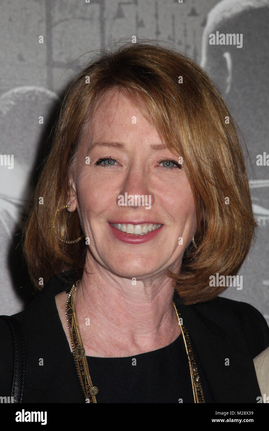 Ann cusack hi res stock photography and images Alamy
